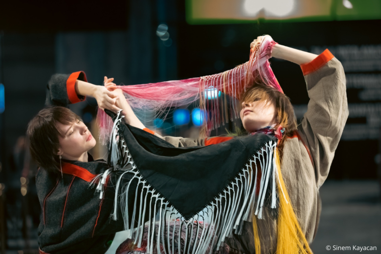 Ehdota Tanssin nuori tekijä -palkinnon saajaa