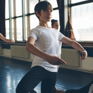 Poikien tanssileiri 10-13 v.